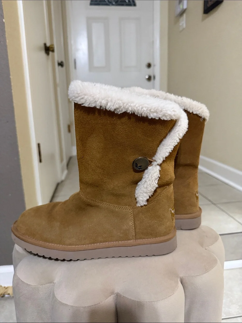 Koolaburra Chestnut Brown Suede Shearling-Lined Winter Boots